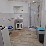Kleine Peter In Apartment Bärenstein